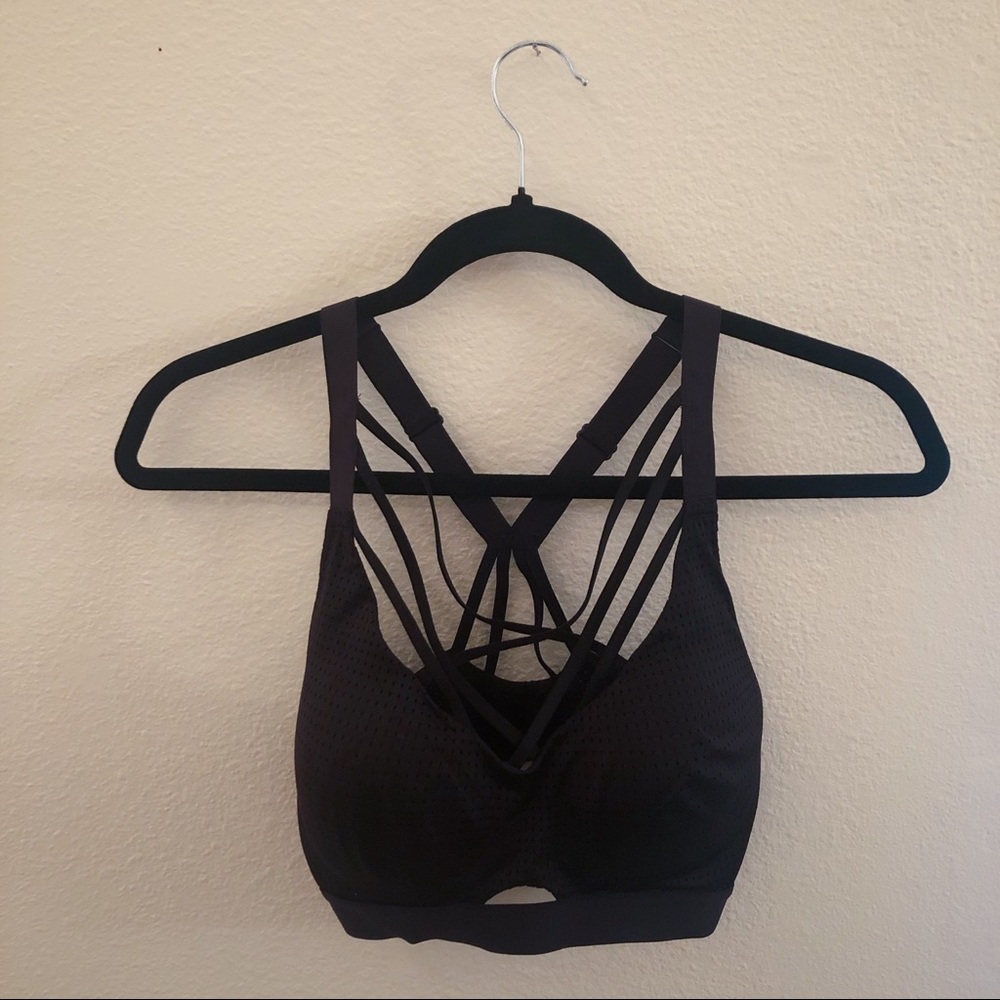 VS Black Sports Bra 32D